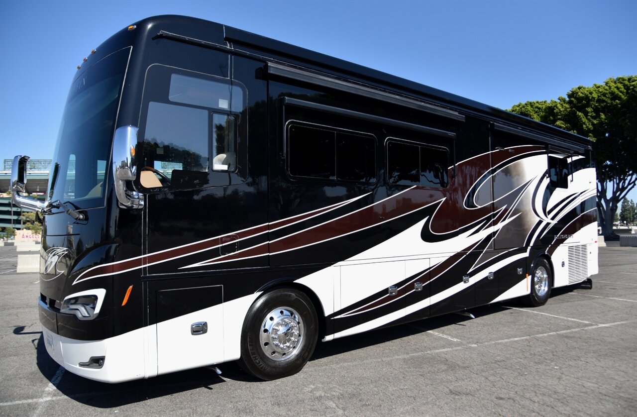 2019 Tiffin Allegro Bus 37AP   - Photo 12 - Orange, CA 92867