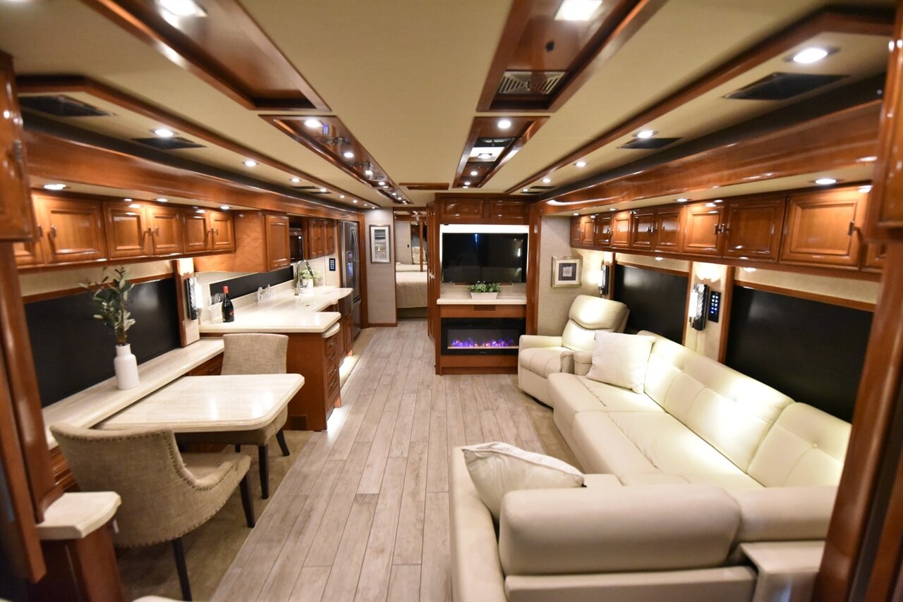 2019 Tiffin Allegro Bus 37AP - Photo 32 - Orange, CA 92867