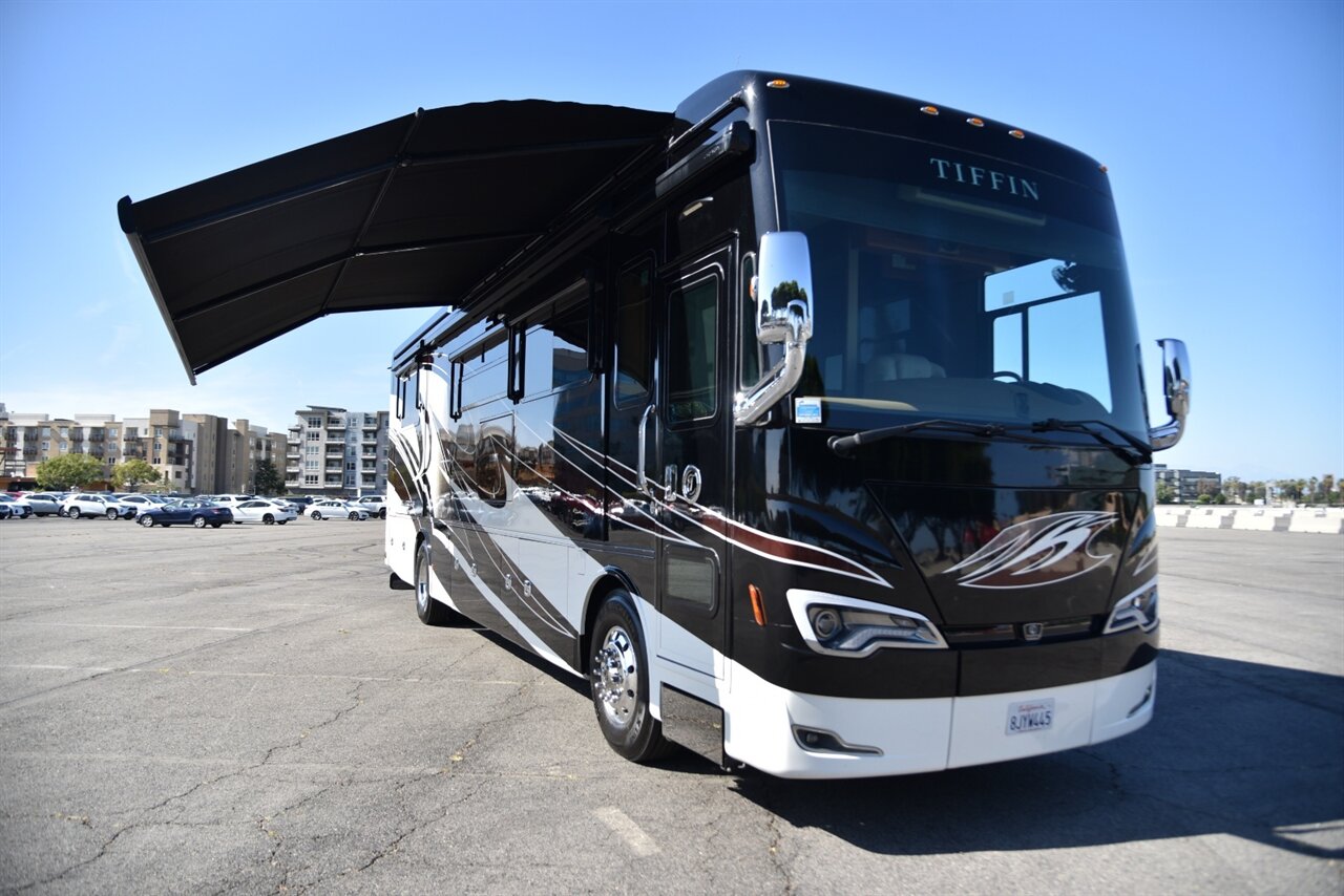 2019 Tiffin Allegro Bus 37AP   - Photo 17 - Orange, CA 92867