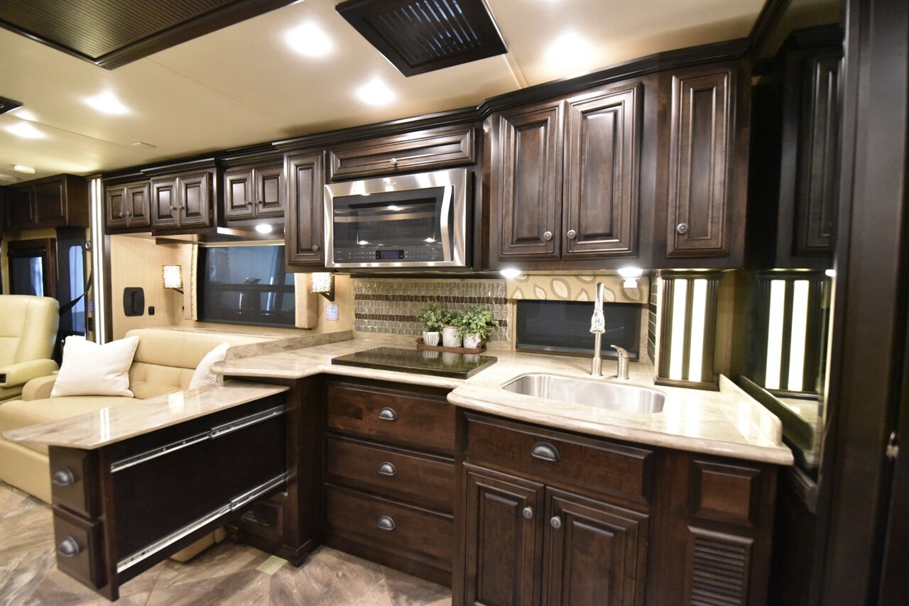 2016 Newmar Dutch Star   - Photo 36 - Orange, CA 92867