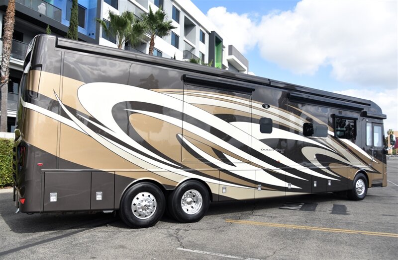 2019 Newmar Dutch Star 4369  