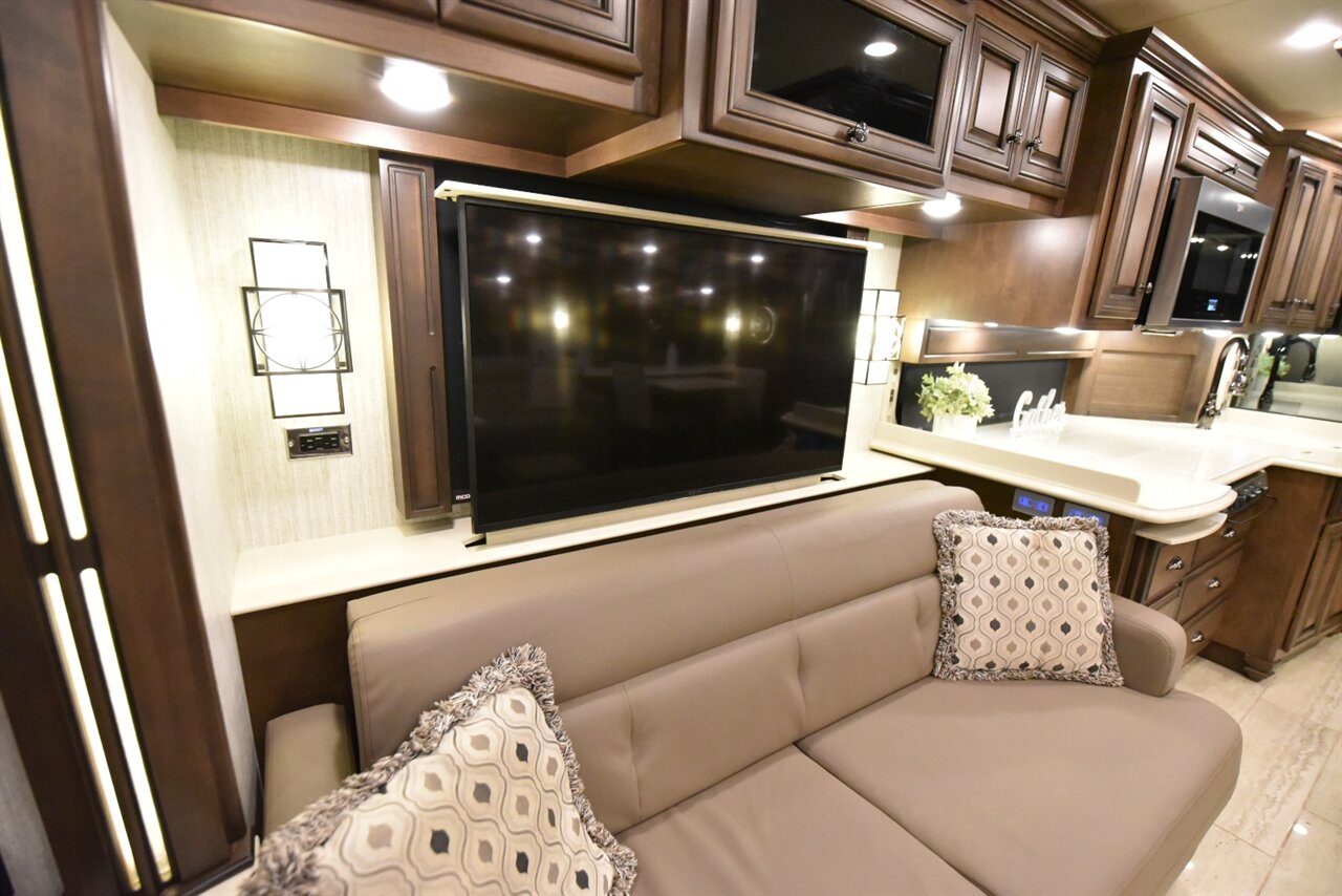 2019 Newmar Dutch Star 4369 - Photo 40 - Orange, CA 92867