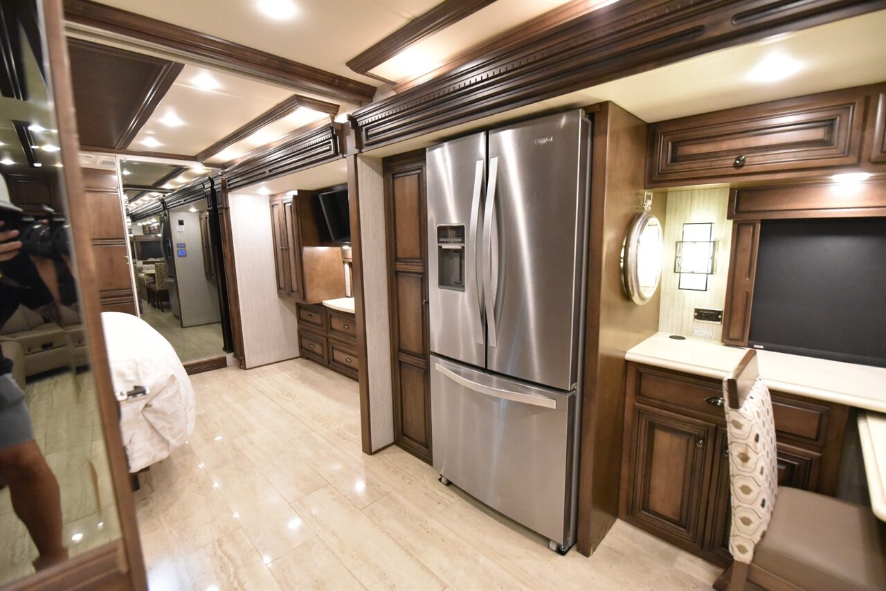 2019 Newmar Dutch Star 4369 - Photo 48 - Orange, CA 92867