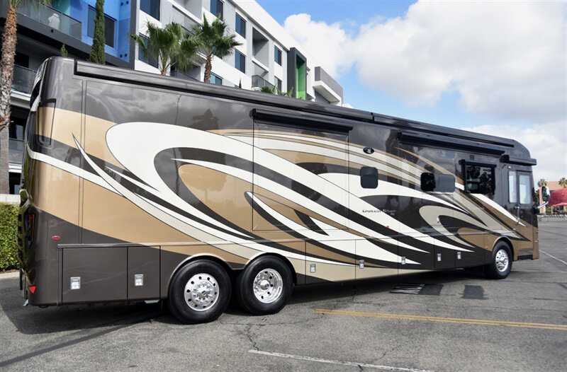 2019 Newmar Dutch Star 4369  