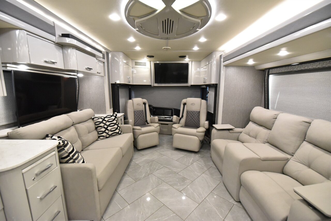 2021 American Coach Eagle 45g   - Photo 73 - Orange, CA 92867