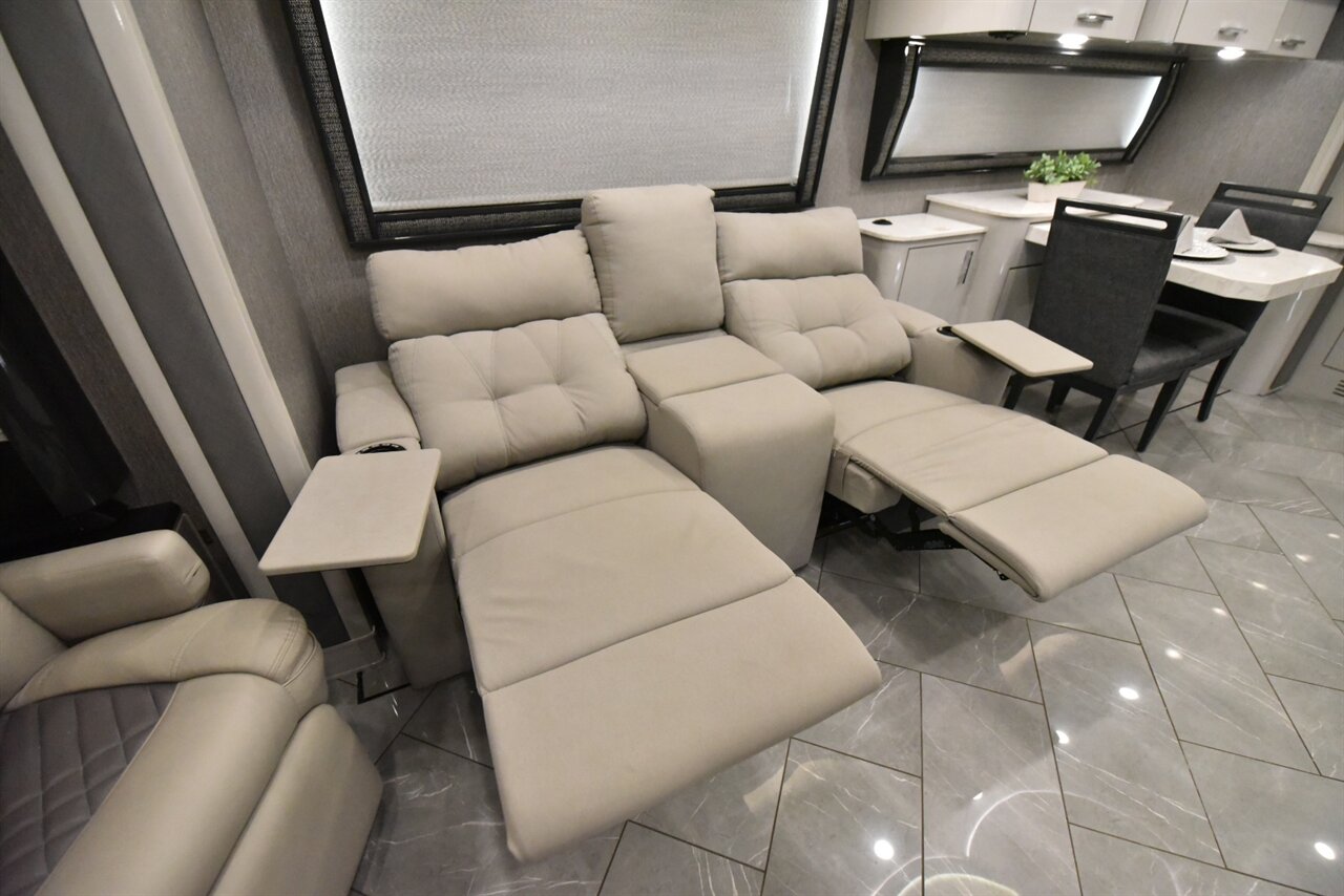 2021 American Coach Eagle 45g   - Photo 38 - Orange, CA 92867