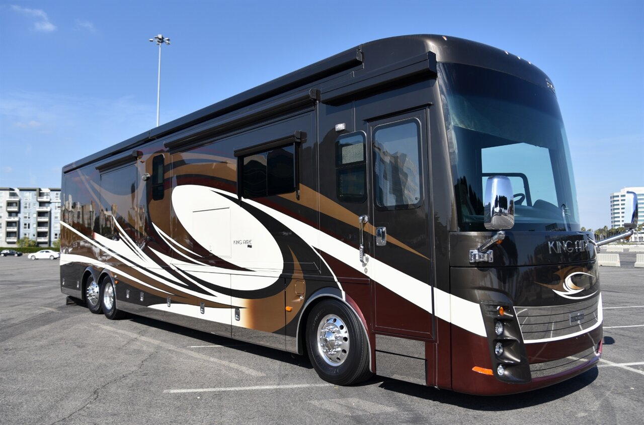 2015 Newmar KING AIRE 4553   - Photo 9 - Orange, CA 92867