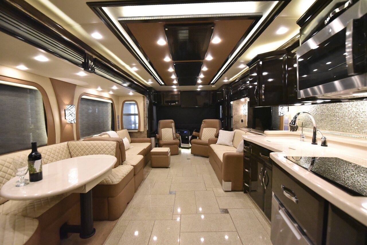 2015 Newmar KING AIRE 4553   - Photo 33 - Orange, CA 92867