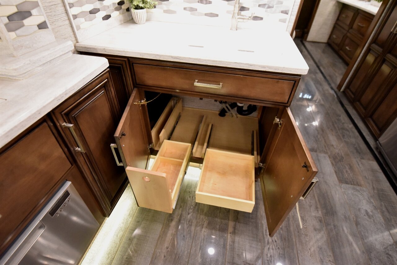 2019 Newmar London Aire - Photo 28 - Orange, CA 92867