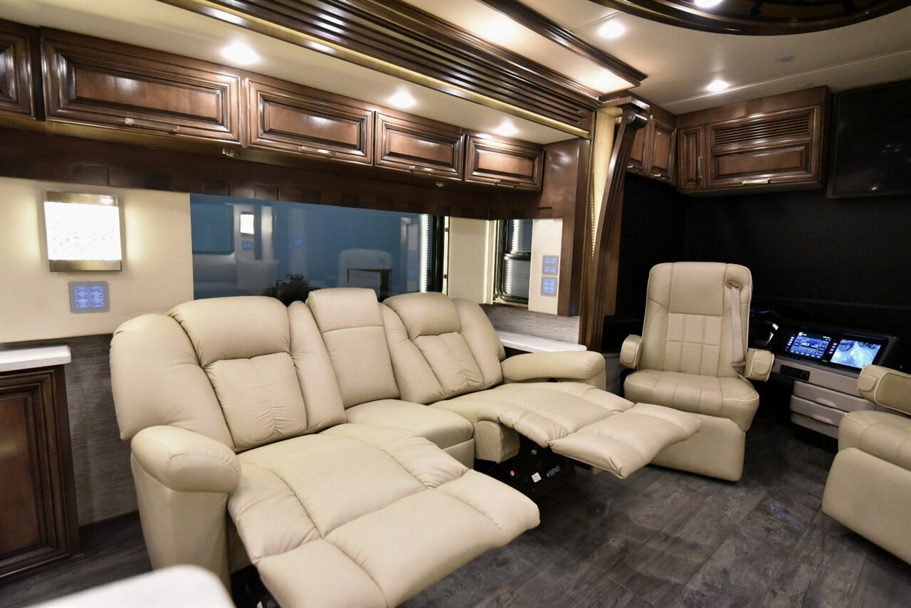2019 Newmar London Aire - Photo 16 - Orange, CA 92867