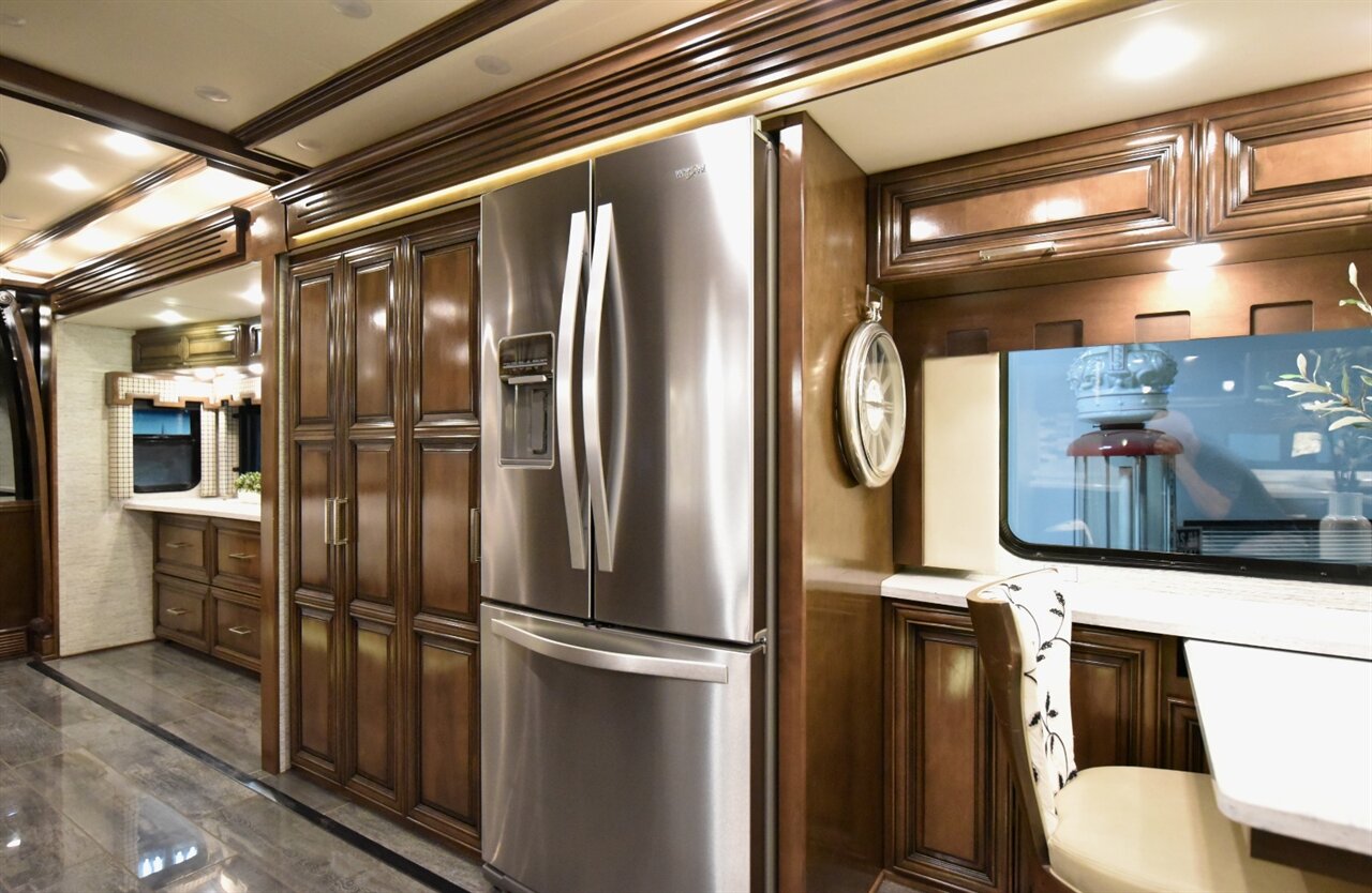 2019 Newmar London Aire - Photo 32 - Orange, CA 92867