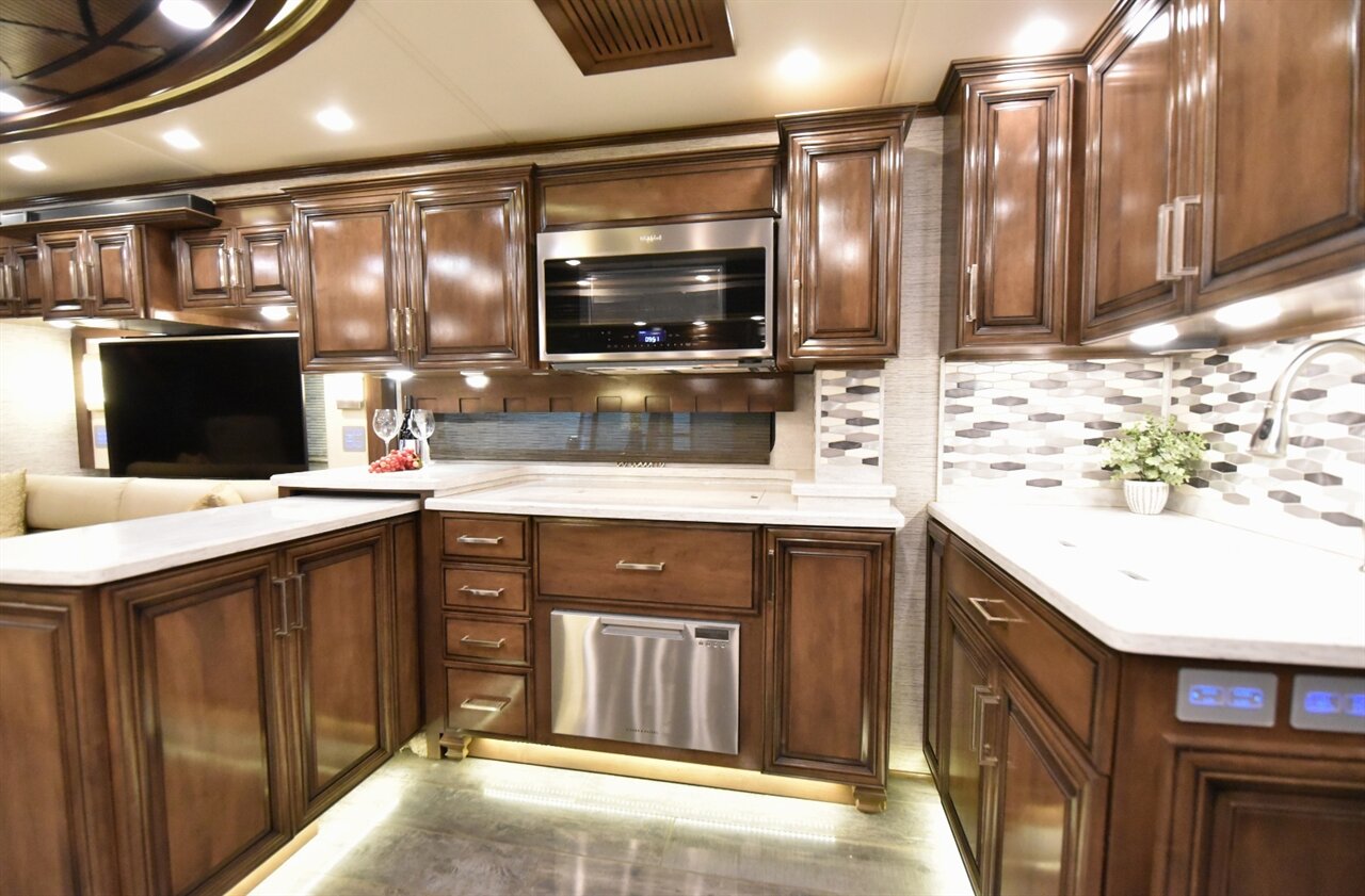 2019 Newmar London Aire - Photo 21 - Orange, CA 92867