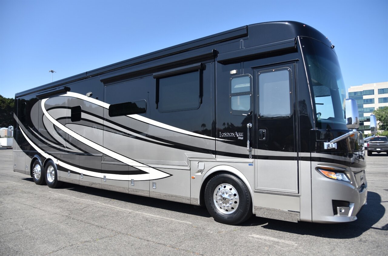 2019 Newmar London Aire - Photo 7 - Orange, CA 92867