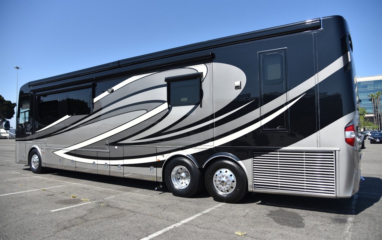 2019 Newmar London Aire - Photo 6 - Orange, CA 92867