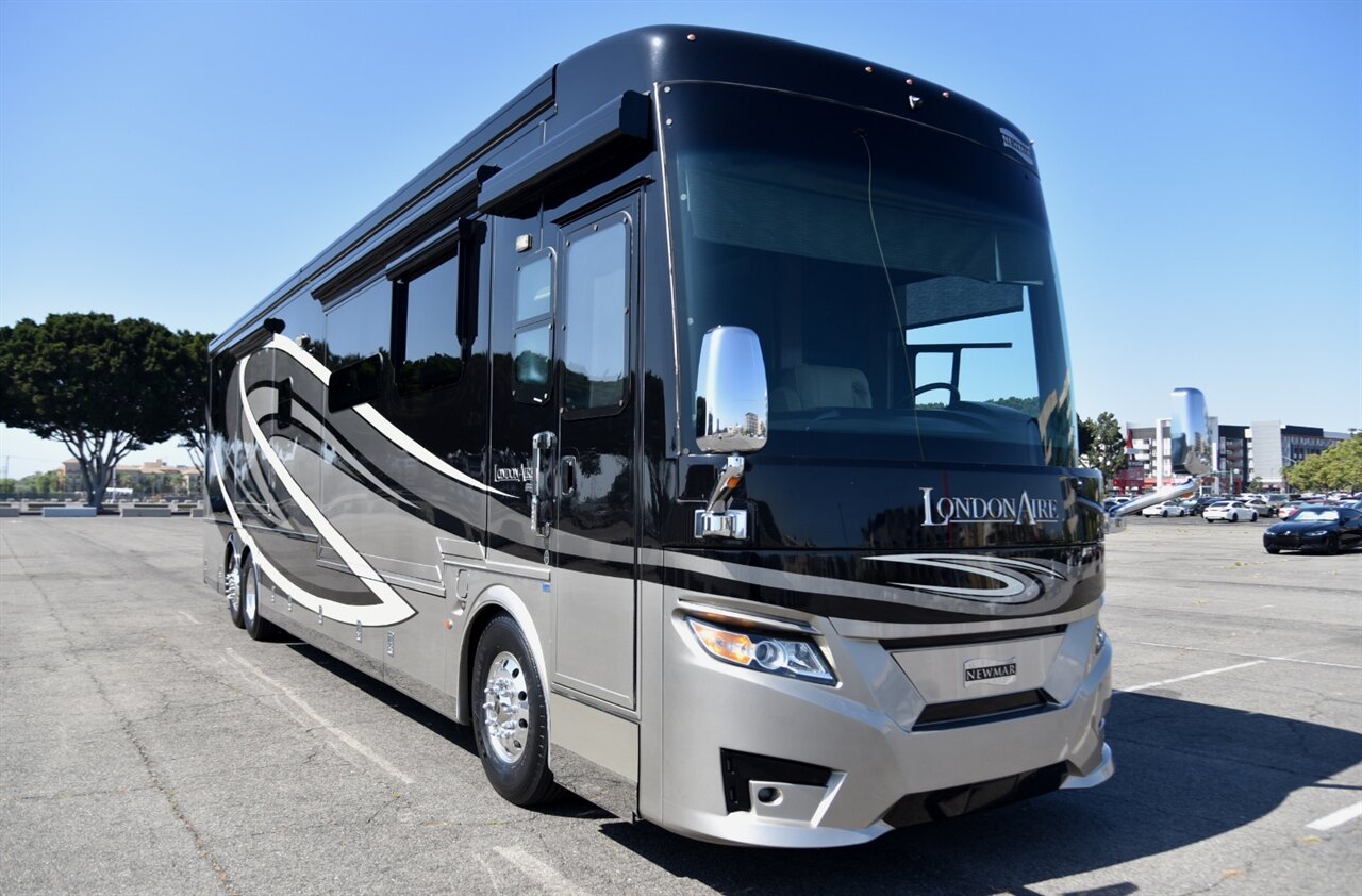 2019 Newmar London Aire - Photo 9 - Orange, CA 92867