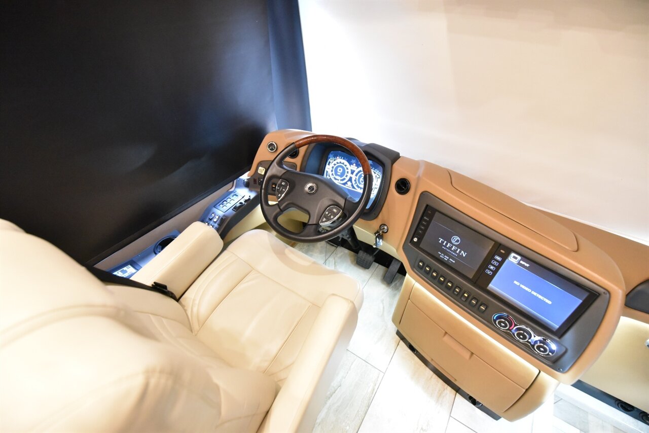 2019 Tiffin Allegro Bus 37AP - Photo 78 - Orange, CA 92867