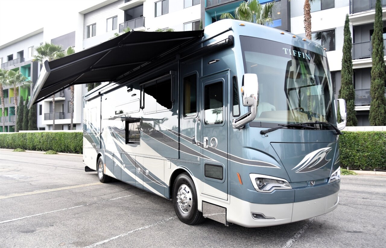 2019 Tiffin Allegro Bus 37AP - Photo 30 - Orange, CA 92867