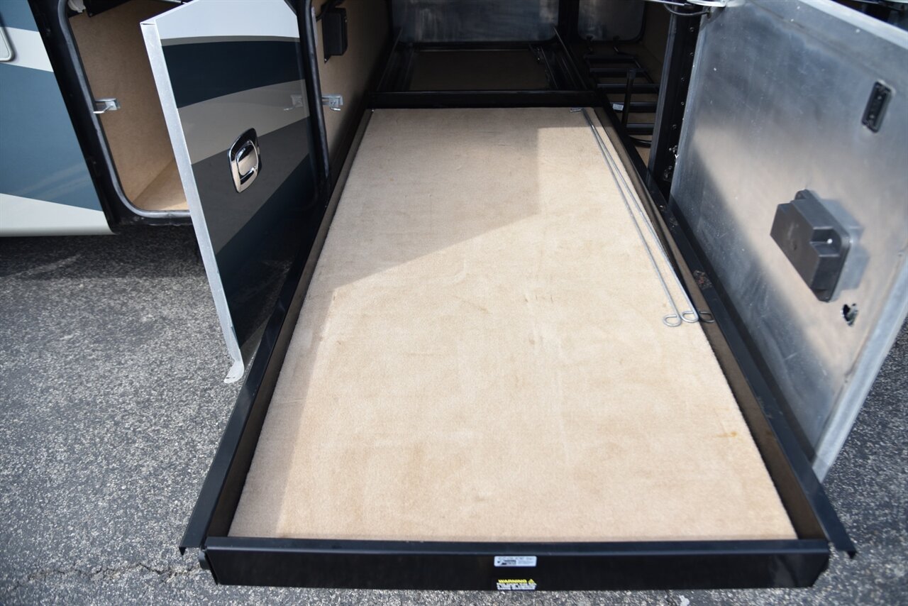 2019 Tiffin Allegro Bus 37AP - Photo 22 - Orange, CA 92867