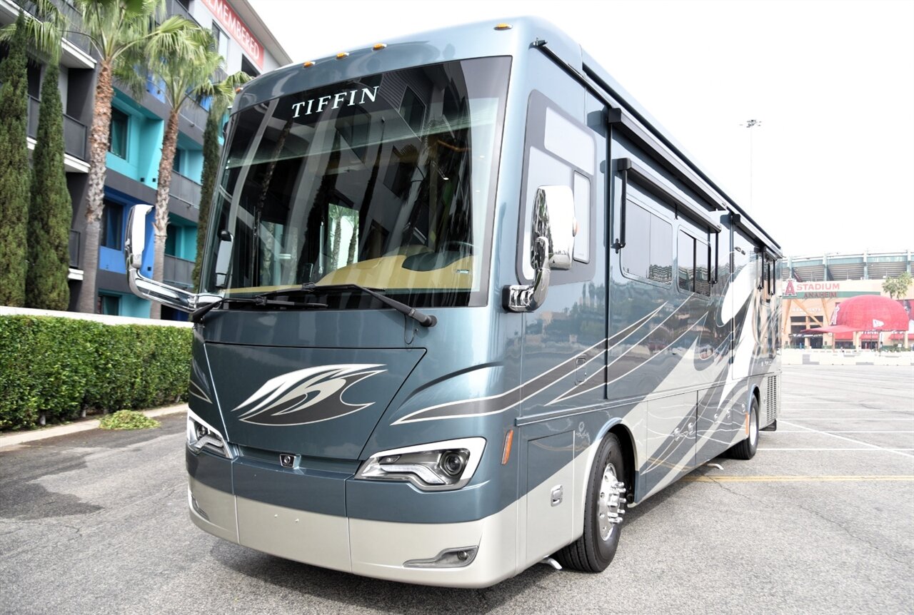 2019 Tiffin Allegro Bus 37AP - Photo 8 - Orange, CA 92867