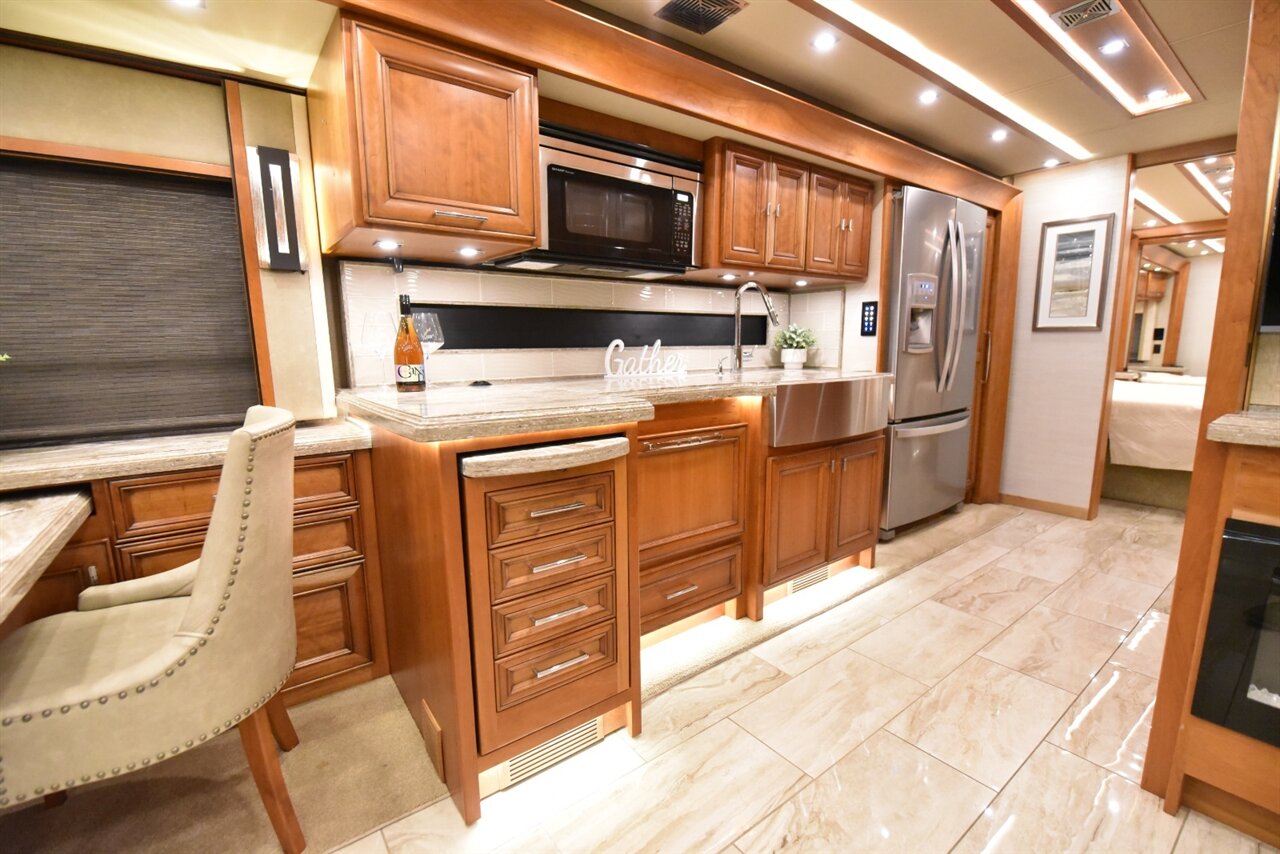 2019 Tiffin Allegro Bus 37AP - Photo 48 - Orange, CA 92867