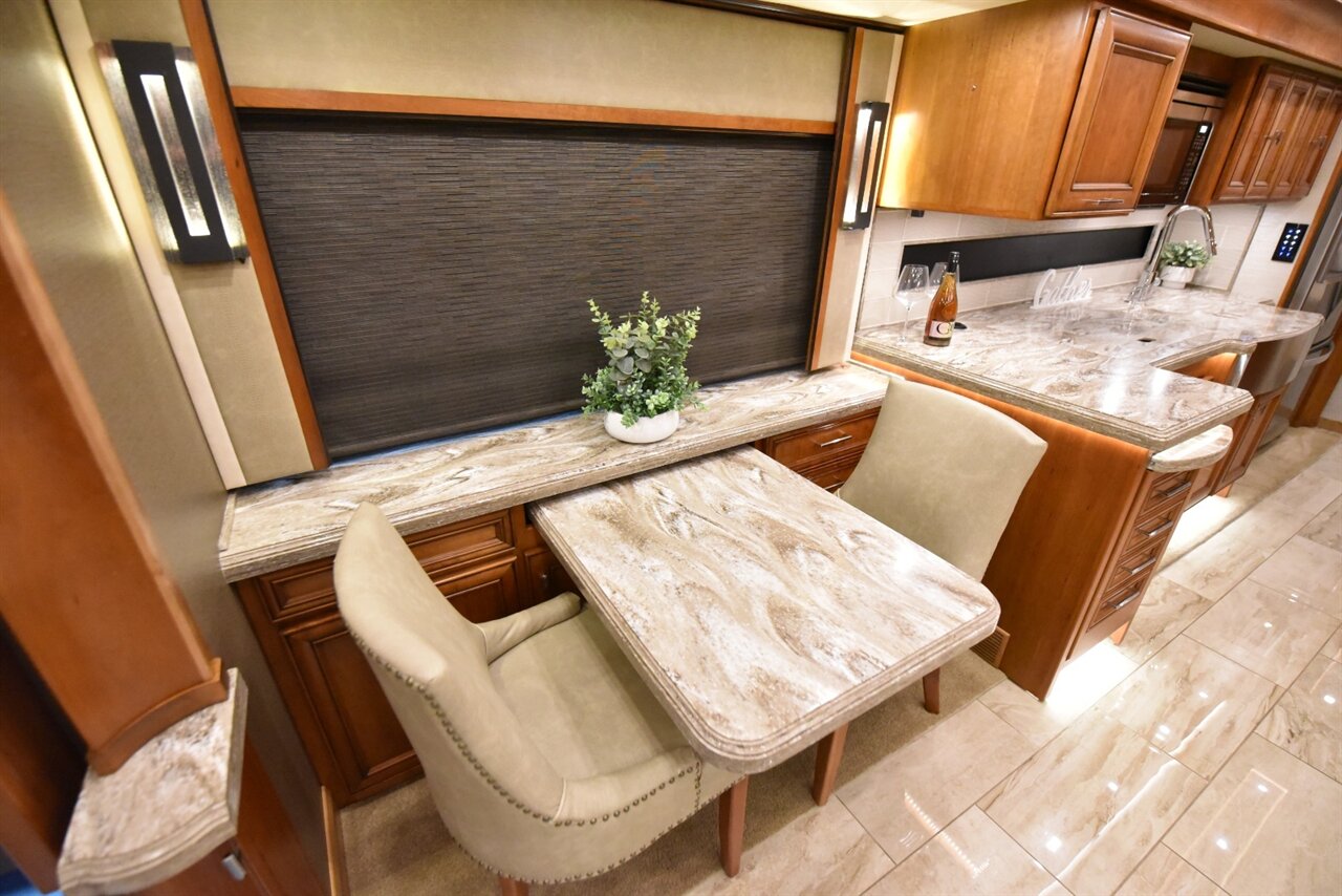 2019 Tiffin Allegro Bus 37AP - Photo 46 - Orange, CA 92867