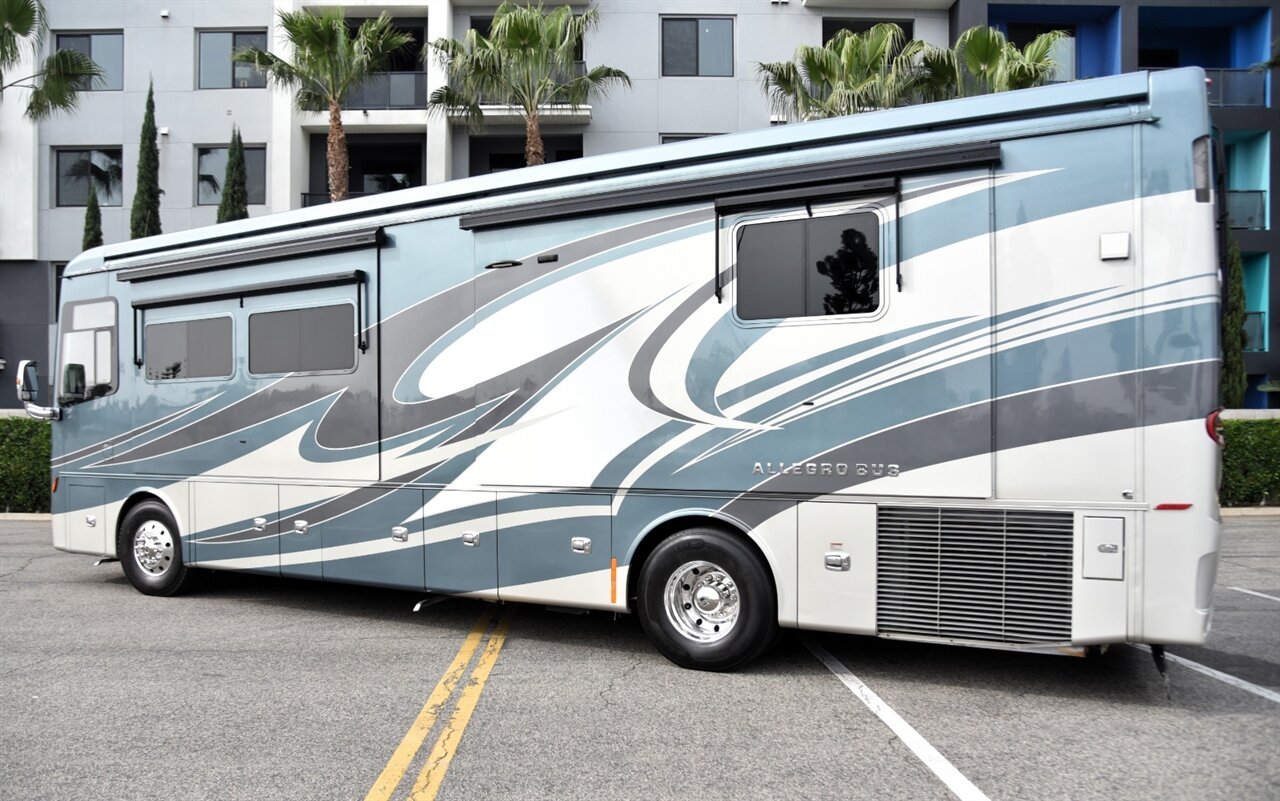 2019 Tiffin Allegro Bus 37AP - Photo 15 - Orange, CA 92867