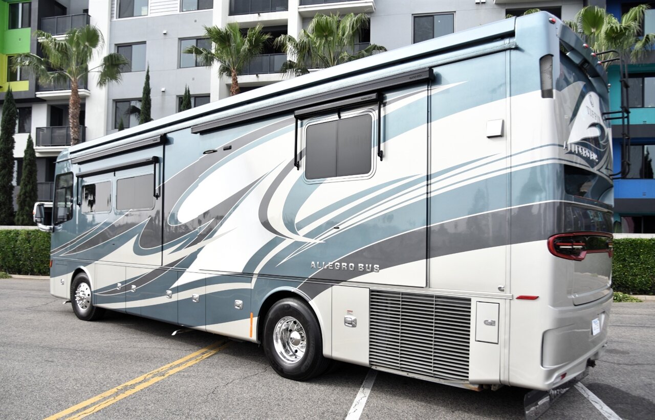2019 Tiffin Allegro Bus 37AP - Photo 14 - Orange, CA 92867