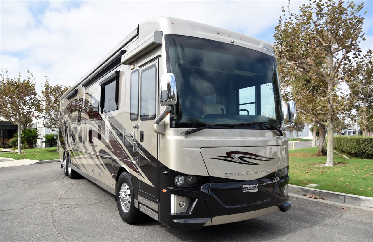 2019 Newmar Dutch Star 4369 - Photo 9 - Orange, CA 92867