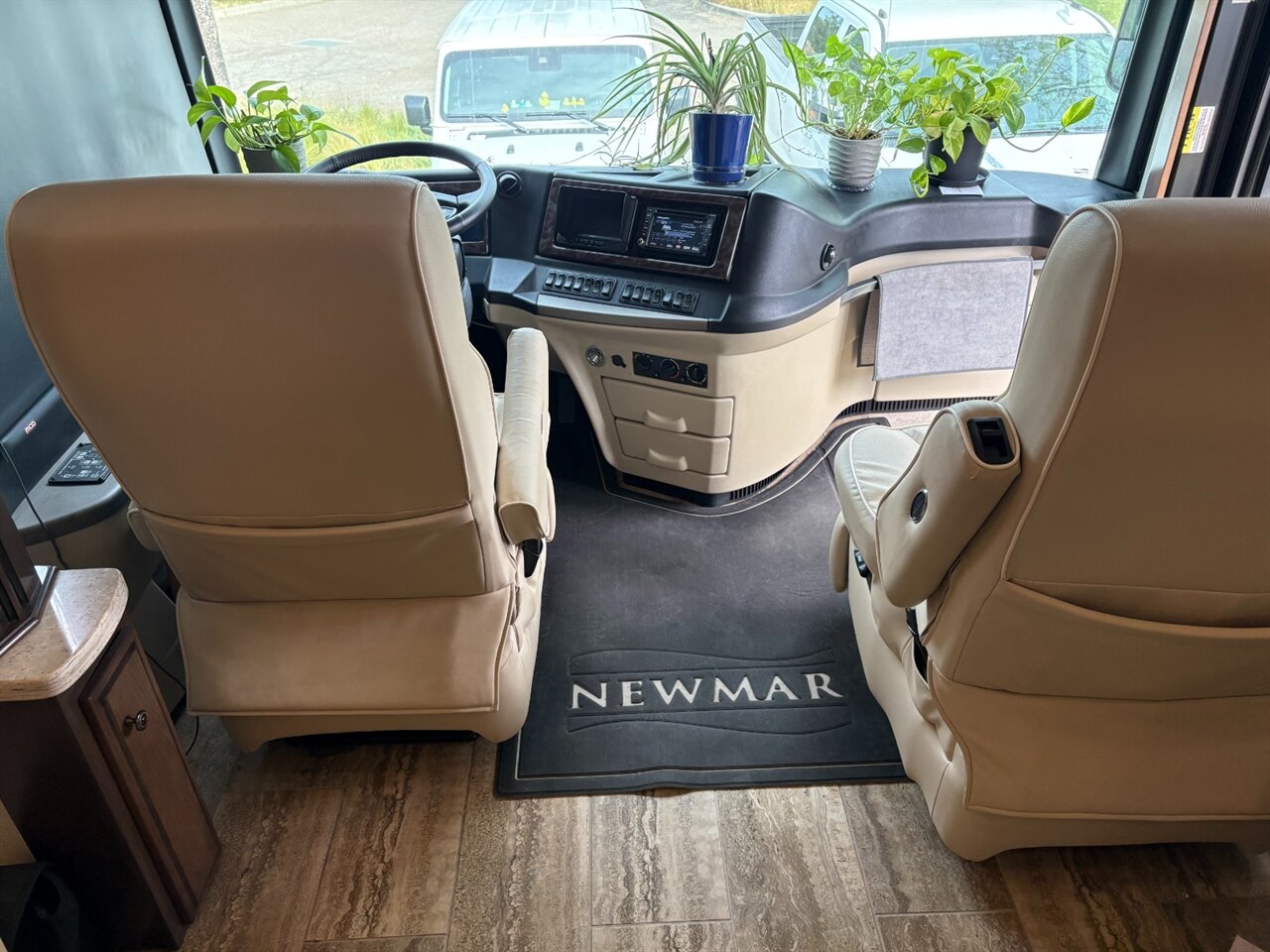 2019 Newmar Dutch Star 4369 - Photo 21 - Orange, CA 92867