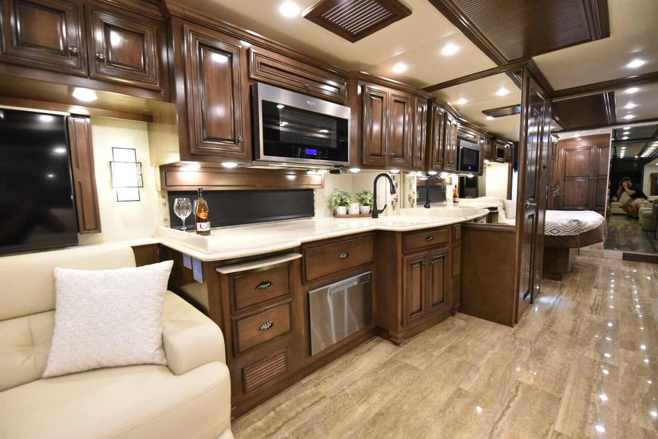 2019 Newmar Dutch Star 4369 - Photo 48 - Orange, CA 92867