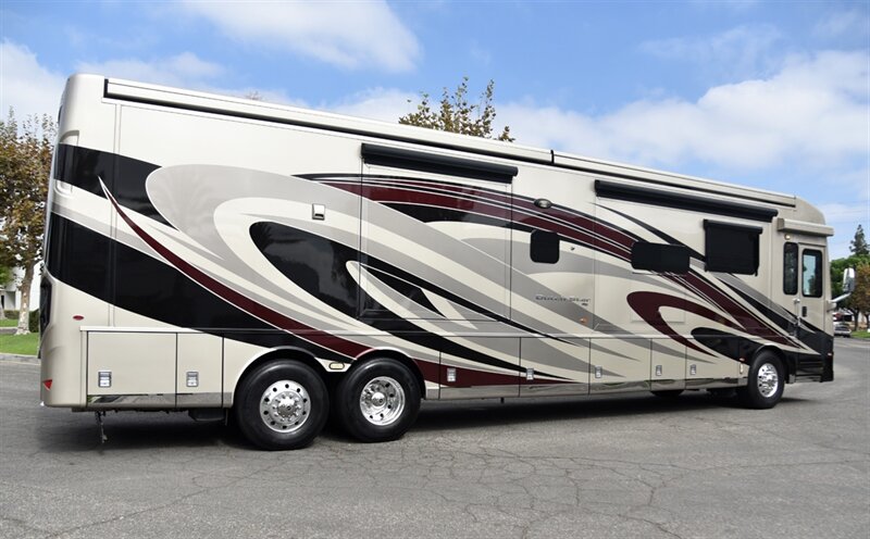 2019 Newmar Dutch Star 4369 - Photo 4 - Orange, CA 92867