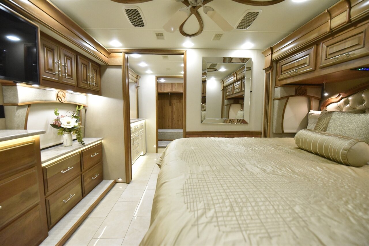 2019 Entegra Cornerstone 45F   - Photo 53 - Orange, CA 92867