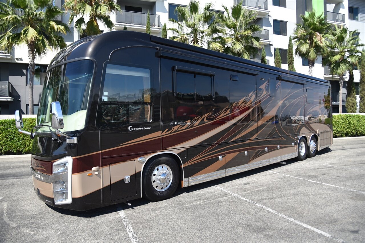 2019 Entegra Cornerstone 45F   - Photo 12 - Orange, CA 92867