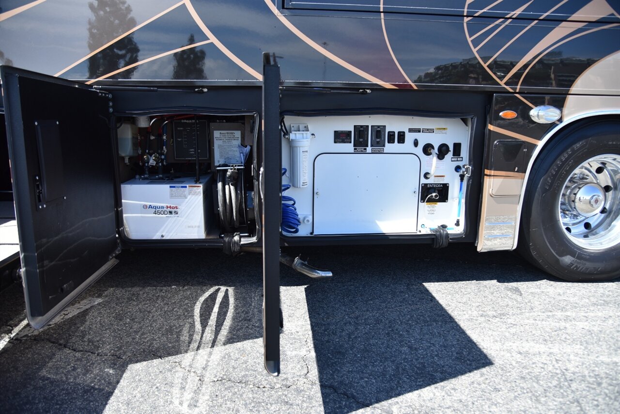2019 Entegra Cornerstone 45F   - Photo 31 - Orange, CA 92867