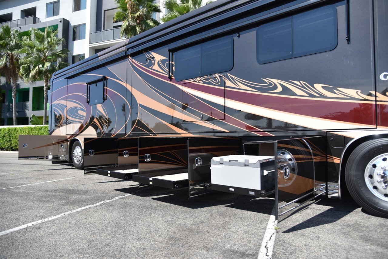 2019 Entegra Cornerstone 45F   - Photo 18 - Orange, CA 92867