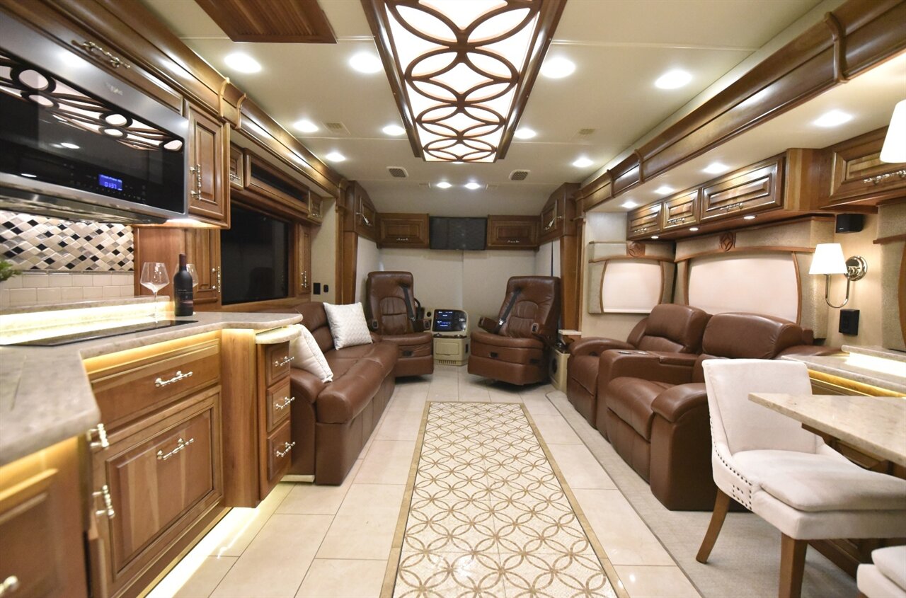 2019 Entegra Cornerstone 45F   - Photo 42 - Orange, CA 92867