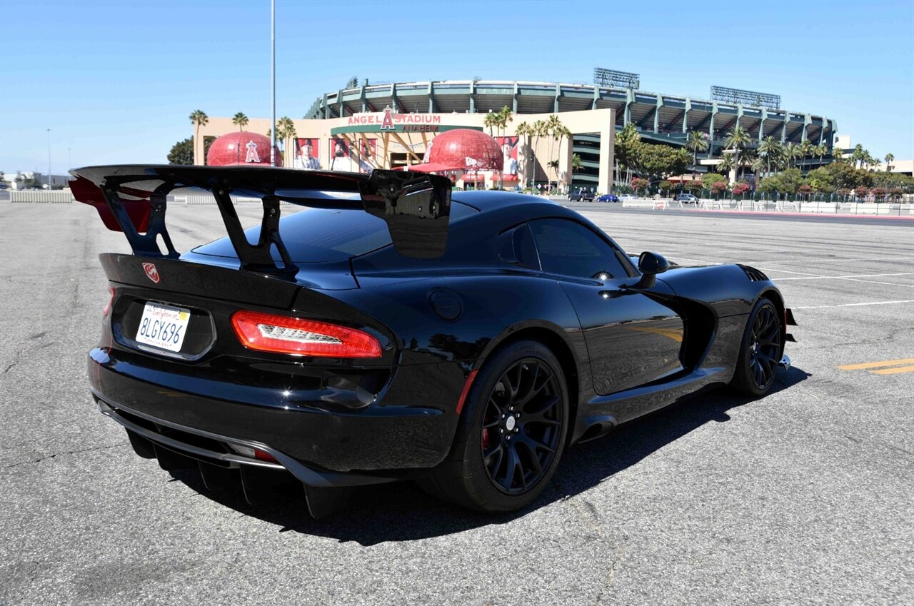 2017 Dodge Viper VOODOO 11   - Photo 5 - Orange, CA 92867