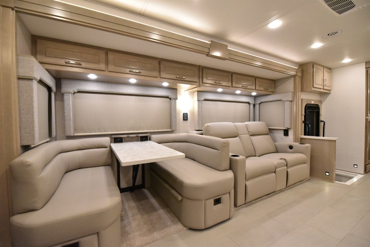 2025 Renegade Verona 40 LRB   - Photo 33 - Orange, CA 92867