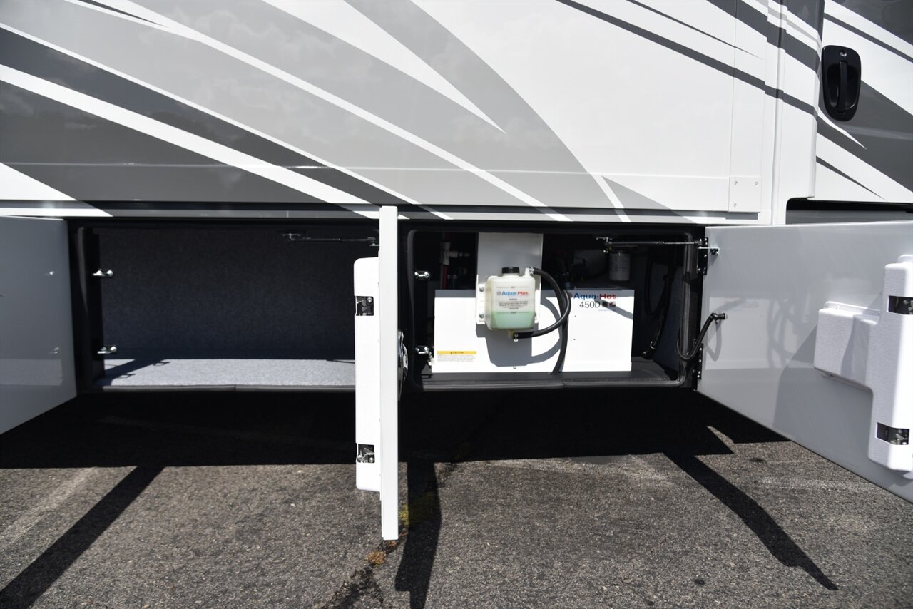 2025 Renegade Verona 40 LRB   - Photo 18 - Orange, CA 92867