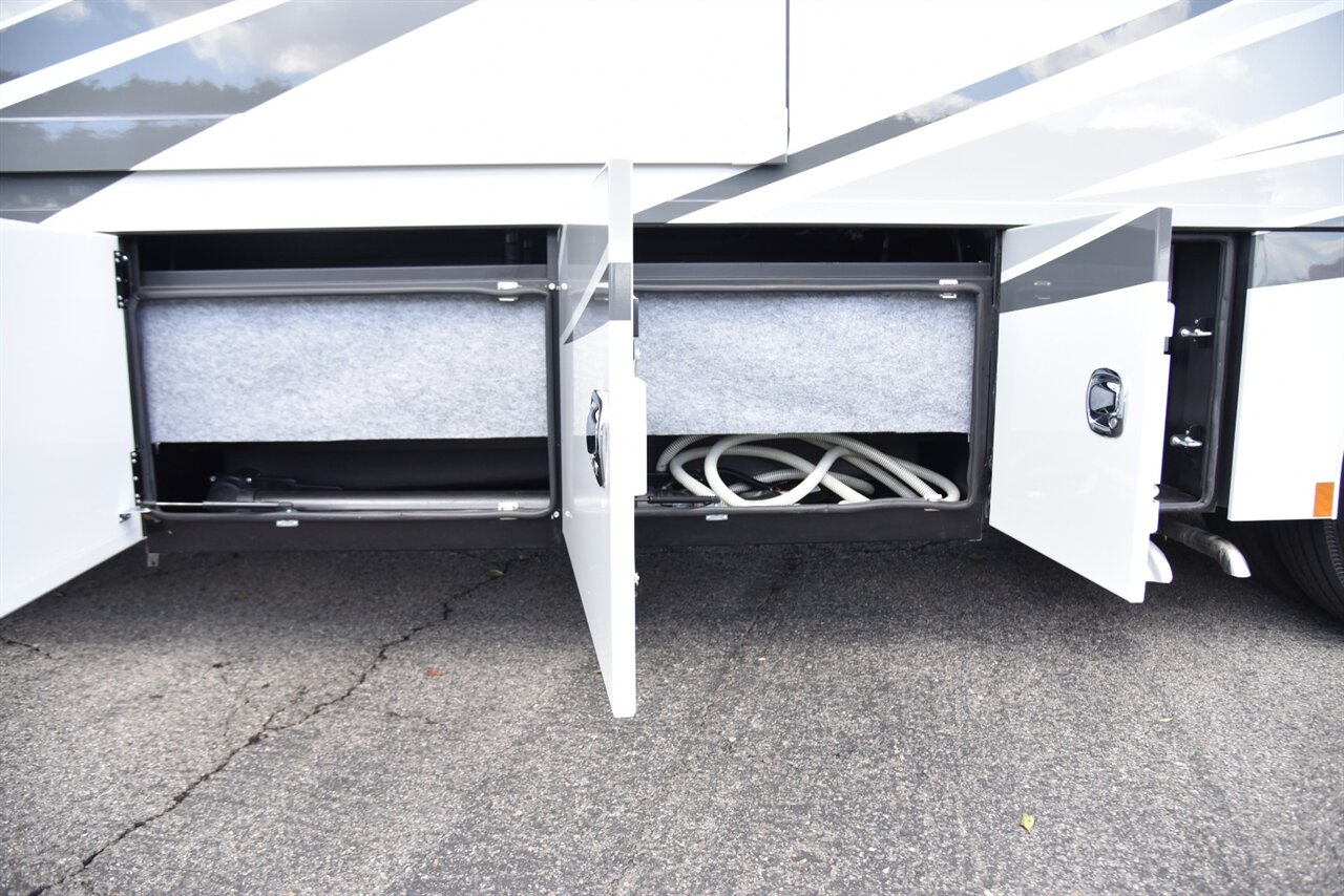 2025 Renegade Verona 40 LRB   - Photo 25 - Orange, CA 92867