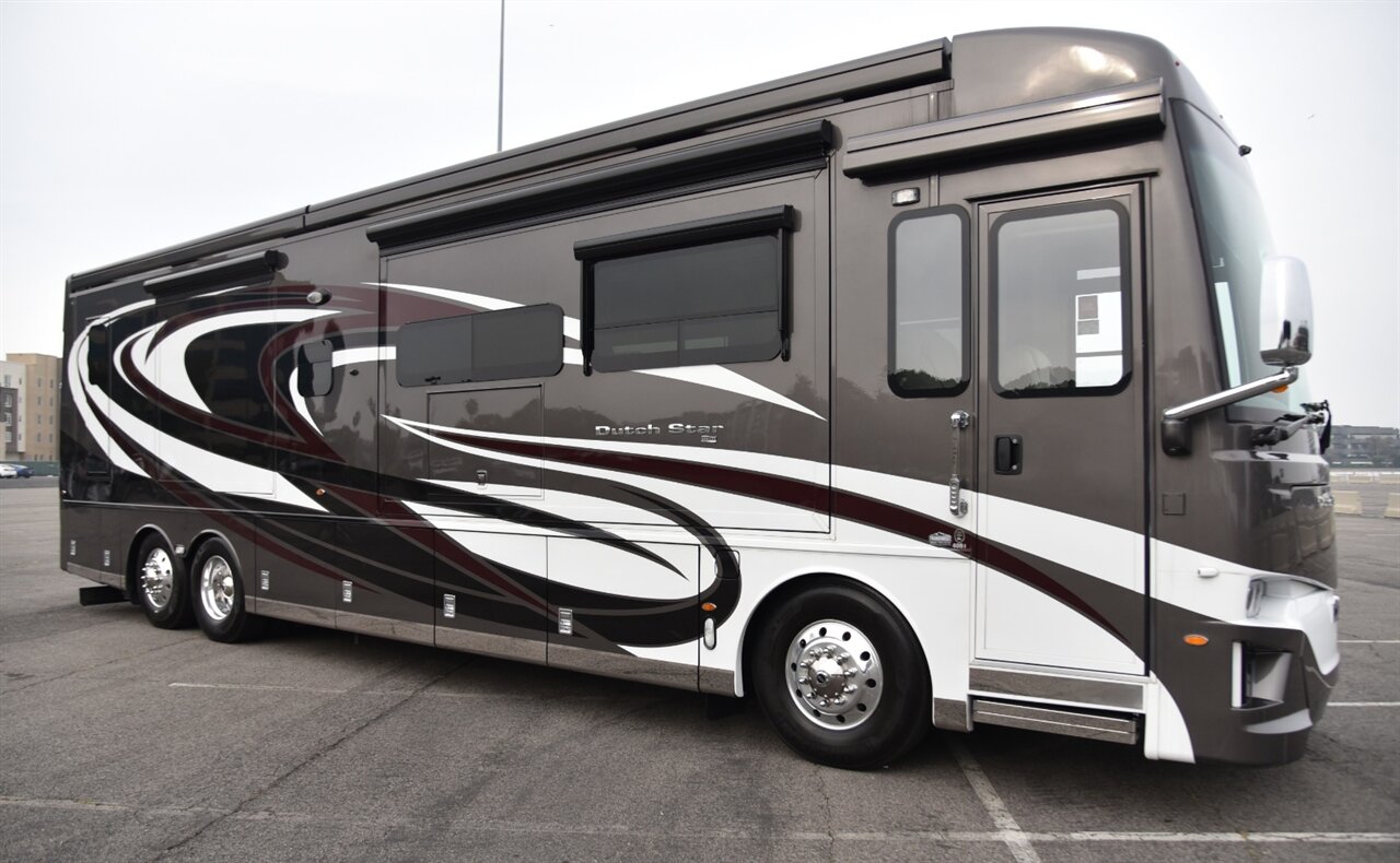 2022 Newmar Dutch Star   - Photo 7 - Orange, CA 92867