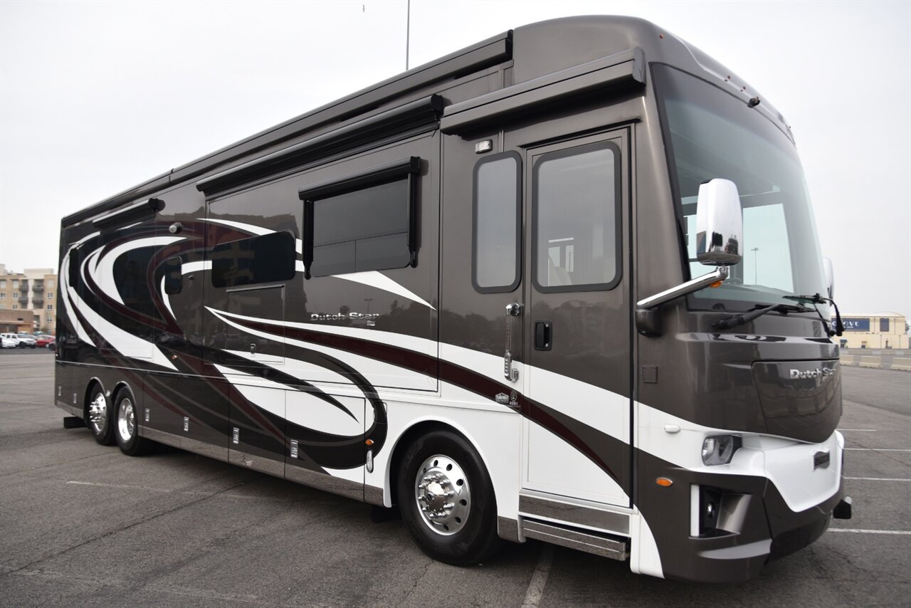 2022 Newmar Dutch Star   - Photo 8 - Orange, CA 92867