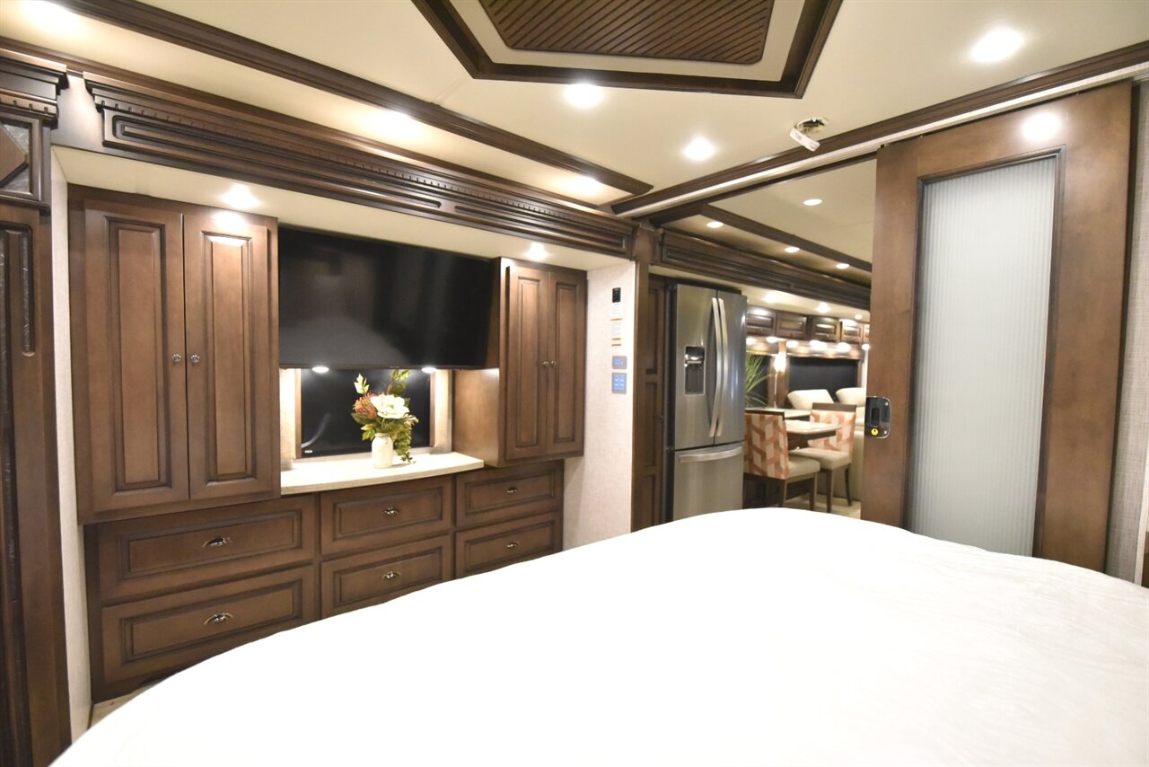 2022 Newmar Dutch Star   - Photo 40 - Orange, CA 92867