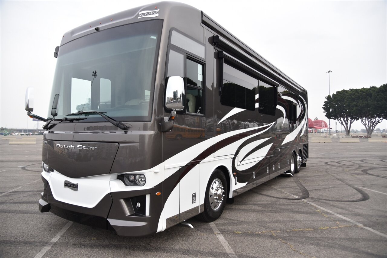 2022 Newmar Dutch Star   - Photo 10 - Orange, CA 92867