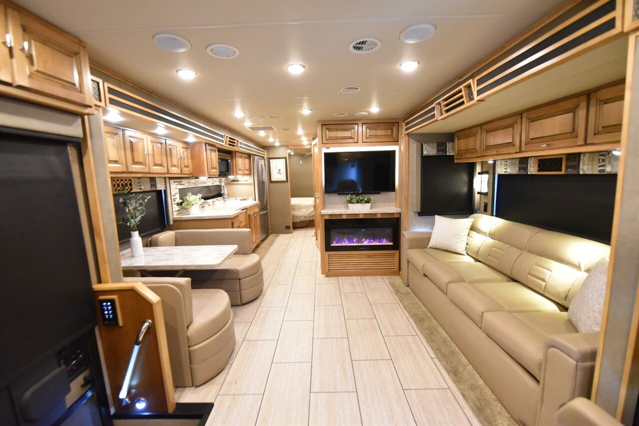 2019 Tiffin Allegro Open Road - Photo 46 - Orange, CA 92867