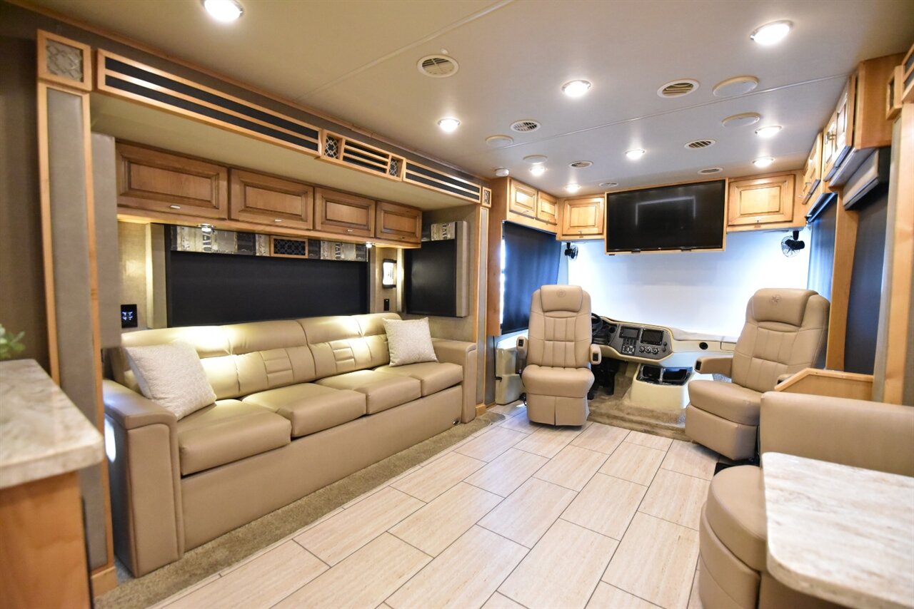 2019 Tiffin Allegro Open Road - Photo 55 - Orange, CA 92867