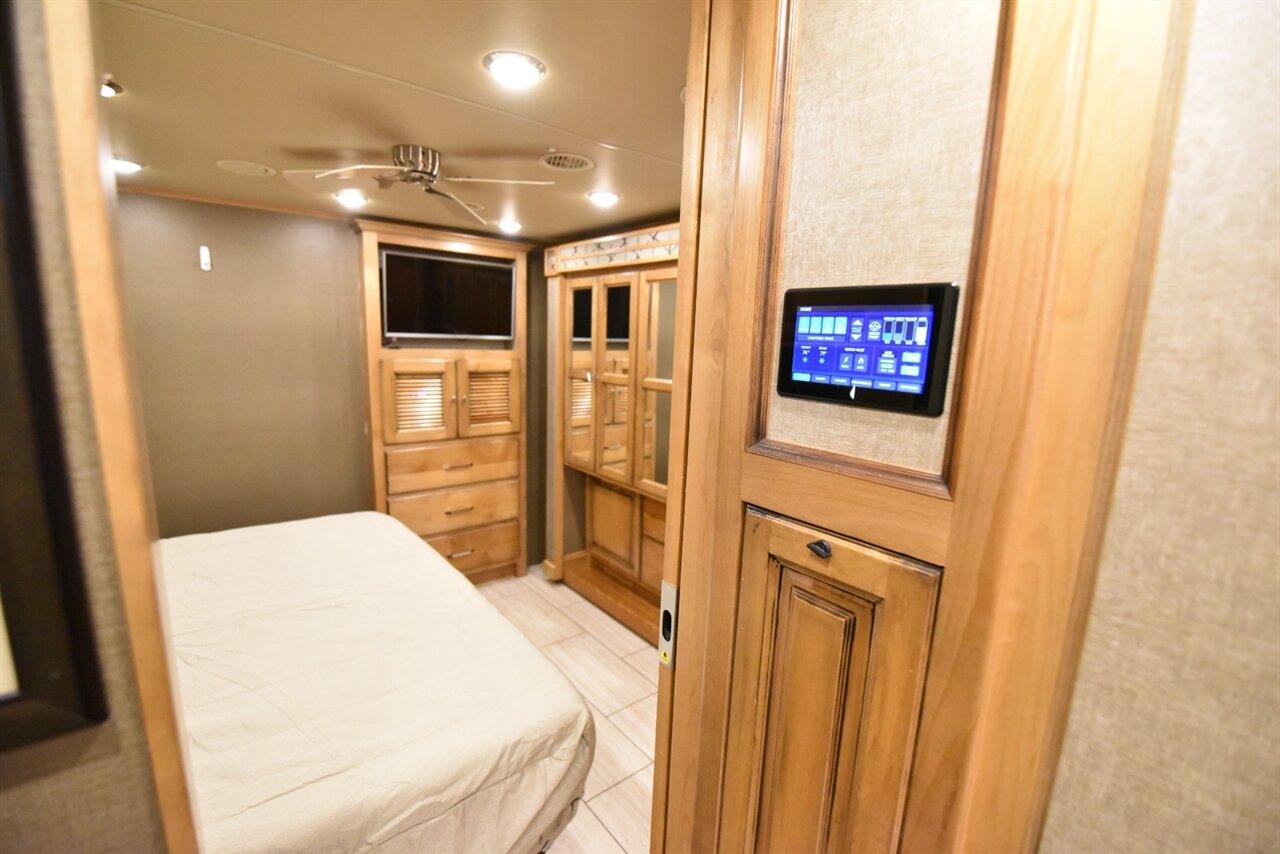 2019 Tiffin Allegro Open Road - Photo 72 - Orange, CA 92867