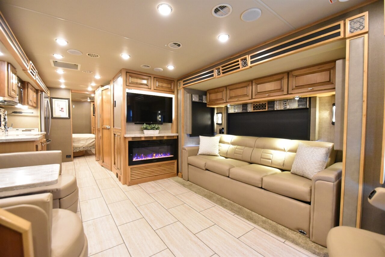 2019 Tiffin Allegro Open Road - Photo 47 - Orange, CA 92867