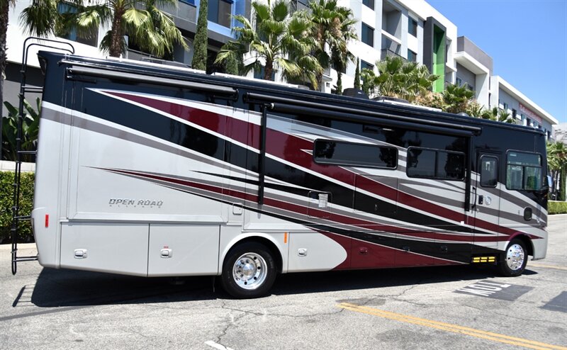 2019 Tiffin Allegro Open Road - Photo 4 - Orange, CA 92867