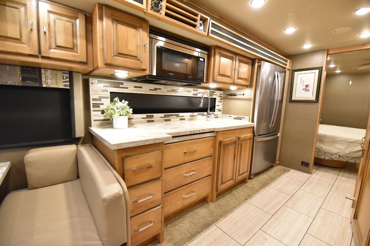 2019 Tiffin Allegro Open Road - Photo 58 - Orange, CA 92867